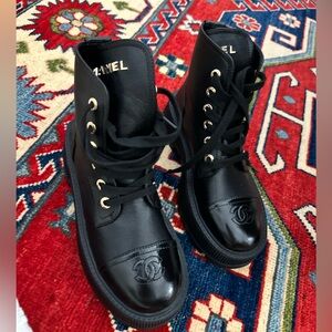 Black Leather Lace-Up Boots size 37